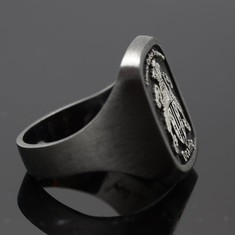 Family Crest Ring , Personalized Coat of Arms ring , Black heraldic ring , Gift for men , Large signet ring